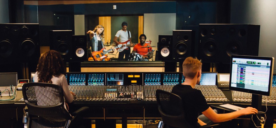 Top Reasons to Study Music & Recording at Full Sail University